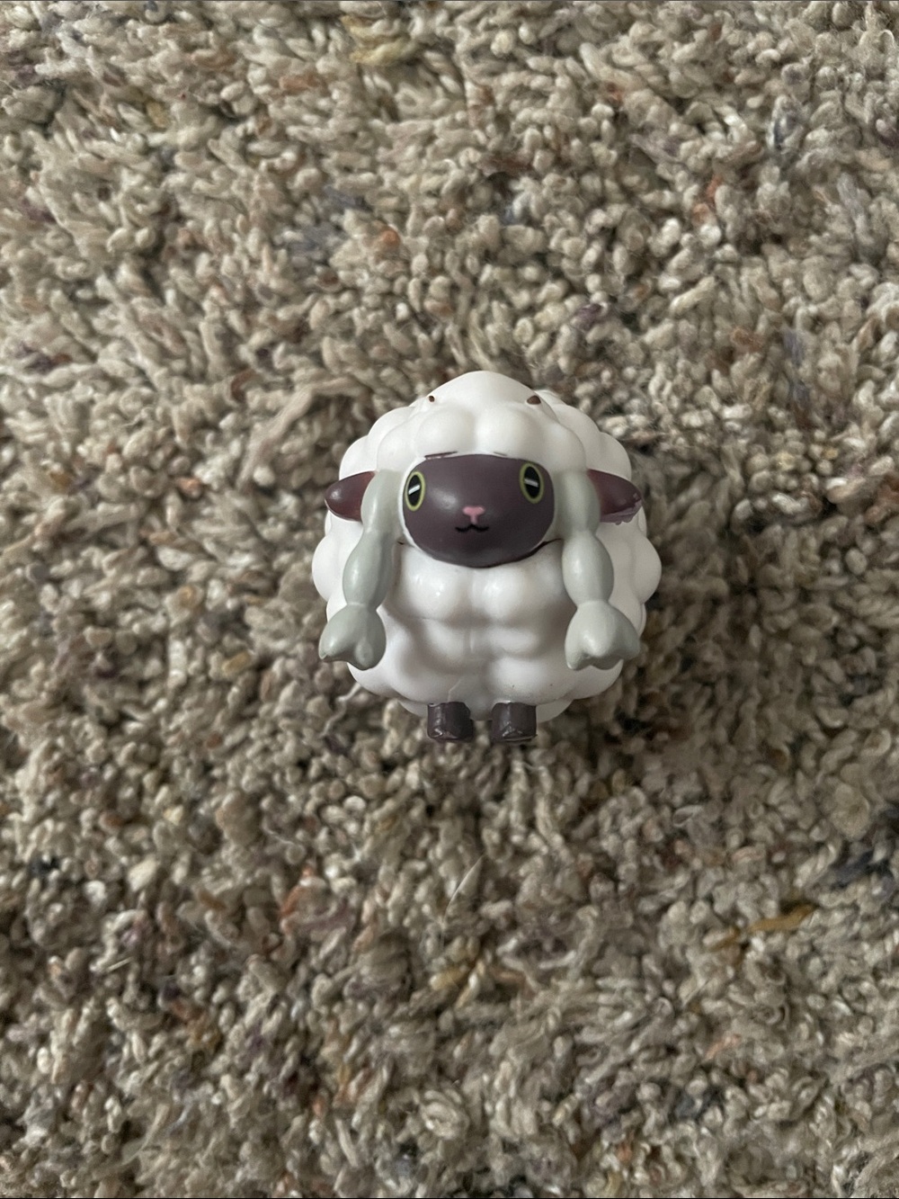 Pokemon Wooloo Plastic Battle Figure